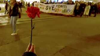 Održan Noćni marš u Zagrebu. Pogledaj koje su poruke poslane