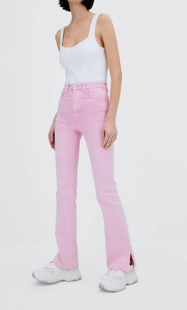 Ovog proljeća nosimo pink nijanse. Stradivarius ima cool komade