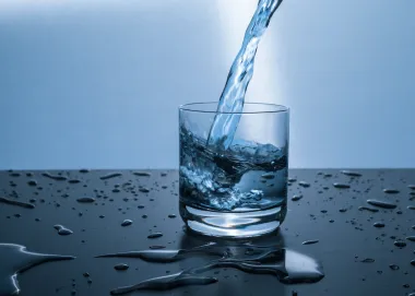 Evo što će se dogoditi tvome tijelu ako svaki dan popiješ 8 čaša vode