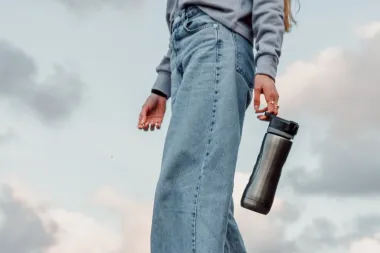 Traperice baggy kroja veliki su proljetni trend. Hoćeš li ih nositi?