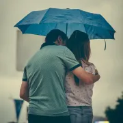Znaš li što je 'dugin poljubac'? Sve je popularniji u seksu i definitivno nije za svakoga