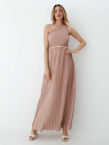 Stiže sezona vjenčanja. Pročešljale smo ponudu elegantnih haljina