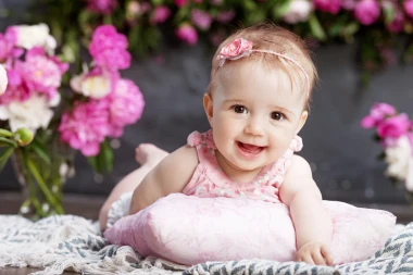 Najljep&scaron;a imena za bebe inspirirana cvijećem: Od tradicionalnih do modernih