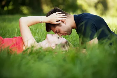 Zavedi ga ponovno: Kako vratiti strast u dugoj vezi?