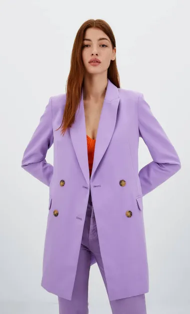 Od 79 kuna: Stradivarius ima neodoljive pastelne komade koje možeš nositi cijelo ljeto