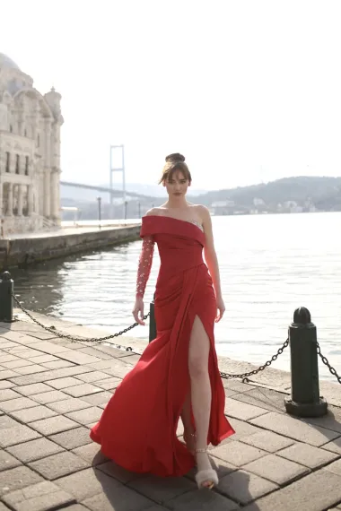 Grad na Bosporu kao vječna inspiracija: Butik Versage predstavio je svoju najnoviju kolekciju '1001 noć' u čarobnom Istanbulu