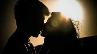 Ovo su tri moguća razloga zašto monogamne veze ne funkcioniraju