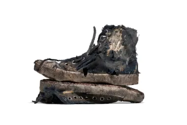 Balenciaga 'raspadnute' tenisice podigle su prašinu, ali nisu jedine