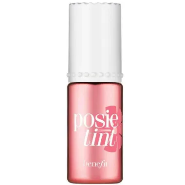 'Sunburn blush': Najveći makeup trend ovog ljeta