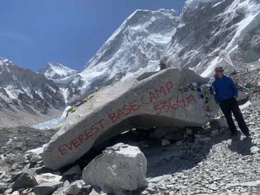 Zadranin Den Eror popeo se na Mount Everest i postao najmlađi Hrvat na krovu svijeta
