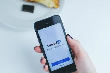 Kako urediti LinkedIn profil?