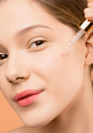 U utrci s vremenom: Kada zapravo početi s anti aging serumima?