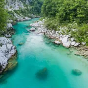 Tirkizna slovenska bajka: Posjet dolini rijeke Soče ne smiješ propustiti