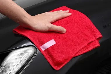 Kako oprati auto iznutra?
