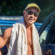 O ukusima se ne raspravlja ili: Dlakava vs. glatka prsa na frajeru - što je više seksi?