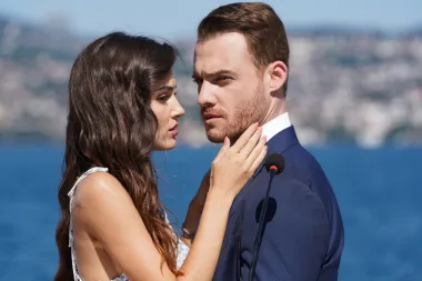 Ljeto provedite uz globalni hit 'Miriše na ljubav' samo na RTL-u