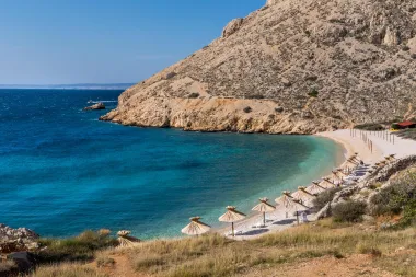 Oaza na otoku Krku: Prekrasna plaža Oprna koju se isplati posjetiti