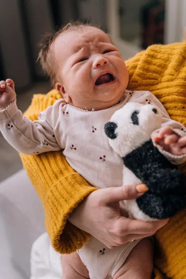Zar muškarci zaista ne čuju plač bebe ili ga samo ignoriraju?