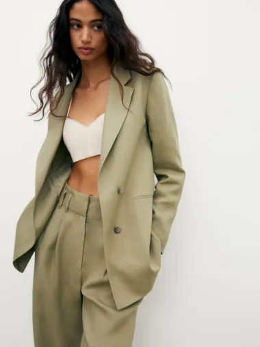Bezvremenski klasici koje možeš uloviti na odličnom Massimo Dutti sniženju