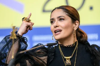 Od Salme Hayek do Naomi Watts: Slavne žene koje su iskreno progovorile o menopauzi