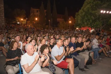Sinoć je završen Good Fest Drniš: kazališni spektakl oduševio mnogobrojne posjetitelje