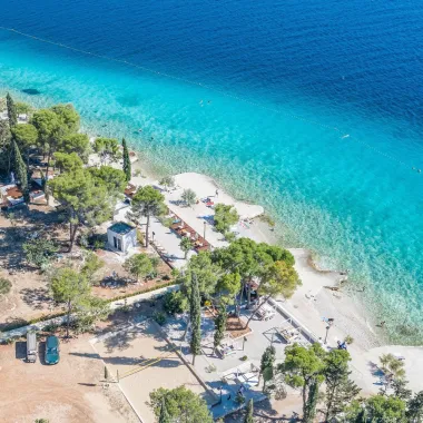 Future Triends: Beach party budućnosti na Braču uz najbolji hrvatski DJ dvojac Vanillaz
