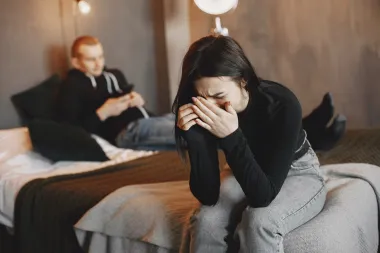 Jesi li pretjerano privržena partneru? Ovi znakovi to pokazuju
