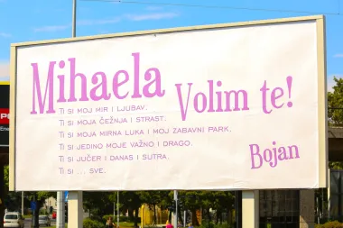 Ljubav s Peščenice: Bojanova poruka Mihaeli postala je hit na društvenim mrežama