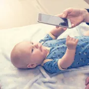 Objavljivanje fotografija svoje djece na društvenim mrežama - da ili ne?