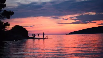 Jesi li već posjetila Ilovik - otok cvijeća i prekrasnih skrivenih plaža?