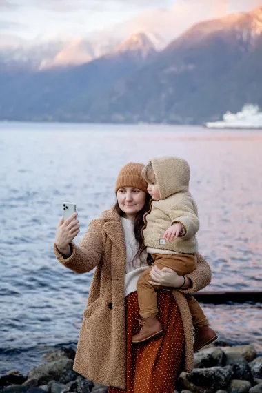 Objavljivanje fotografija svoje djece na društvenim mrežama - da ili ne?