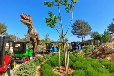 U Jurski park ili prerije Divljeg zapada? Krajem 8. mjeseca uskočite u prave avanture u Fun Parku Biograd!