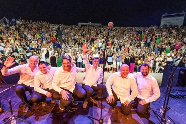 Impresivan koncert klape Rišpet na rasprodanoj tvrđavi sv. Mihovila