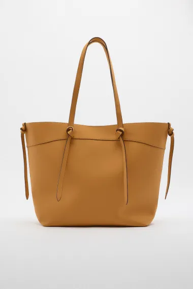 Shopper torbe: 12 sjajnih modela koji će začiniti svaki look