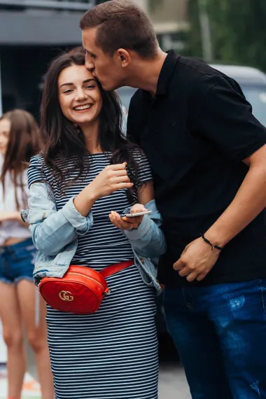 Mali znakovi koji pokazuju da mu je stalo i da te vidi kao 'materijal' za brak