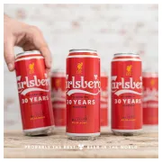 Posebno izdanje Carlsberg limenke za 30 godina partnerstva s Liverpoolom