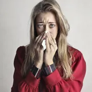 Ne skrivaj suze: 7 razloga zbog kojih je plakanje zapravo dobro za tebe