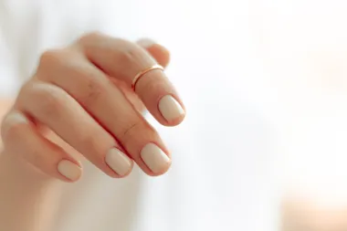 Želiš da ti manikura dulje traje? Isprobaj neki od ovih trikova