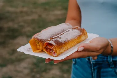 Počeo je Zagreb Burger festival i veći je no ikad prije