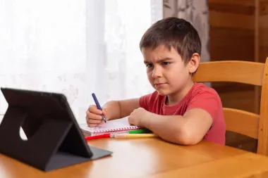 Nije sve u ocjenama: Potakni dijete na učenje s razumijevanjem