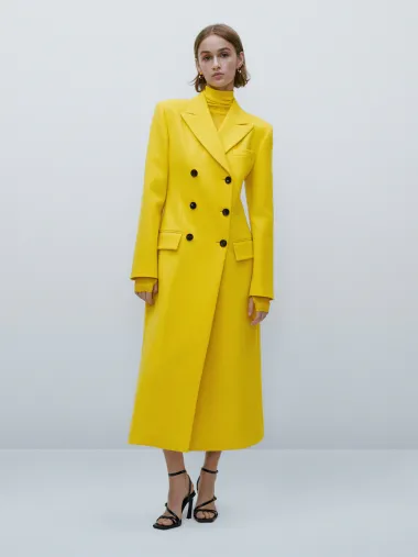 Massimo Dutti novom kolekcijom najavio vladavinu jarkih boja - izdvojile smo favorite