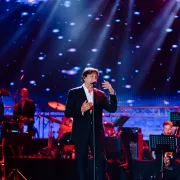 Zdravko Čolić u pratnji simfonijskog orkestra dolazi u Arenu Zagreb