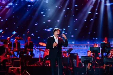 Zdravko Čolić u pratnji simfonijskog orkestra dolazi u Arenu Zagreb