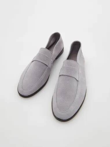12 savršenih: Loaferice su jedine ravne cipele koje ćemo nositi ove jeseni