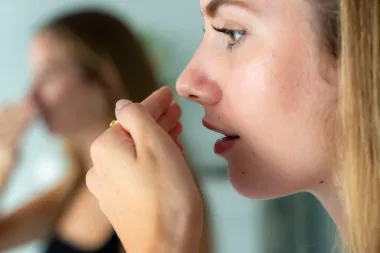 Muči te loš zadah? 7 razloga zašto se javlja i kako ga spriječiti