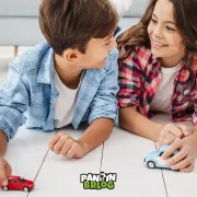 Igra s autićima među primarnim je oblicima aktivne igre i jedan od ključnih fakora za pravilan dječji razvoj