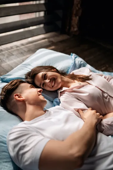 7 'malih stvari' koje ljude čine puno sretnijima u vezama
