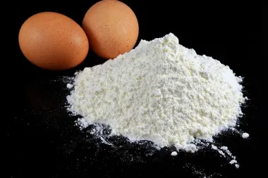 Koji su najbolji recepti sa oštrim brašnom? Kada se koristi oštro brašno?