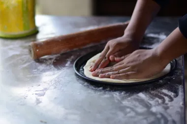 Želiš napraviti mekano tijesto za pizzu? Imamo recept i upute za pripremu