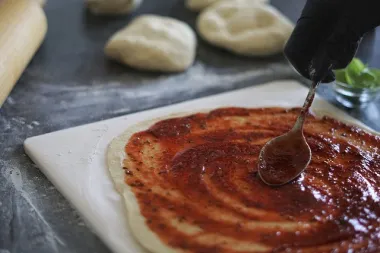 Tijesto za pizzu iz pekača - recept i priprema
